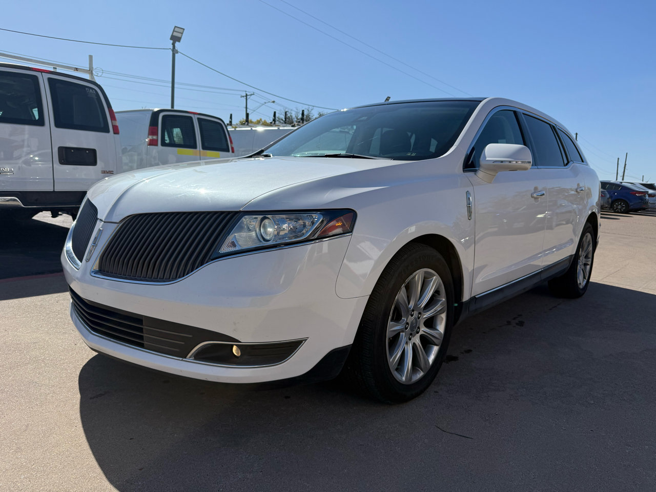 2015 Lincoln MKT 3.5L with EcoBoost AWD