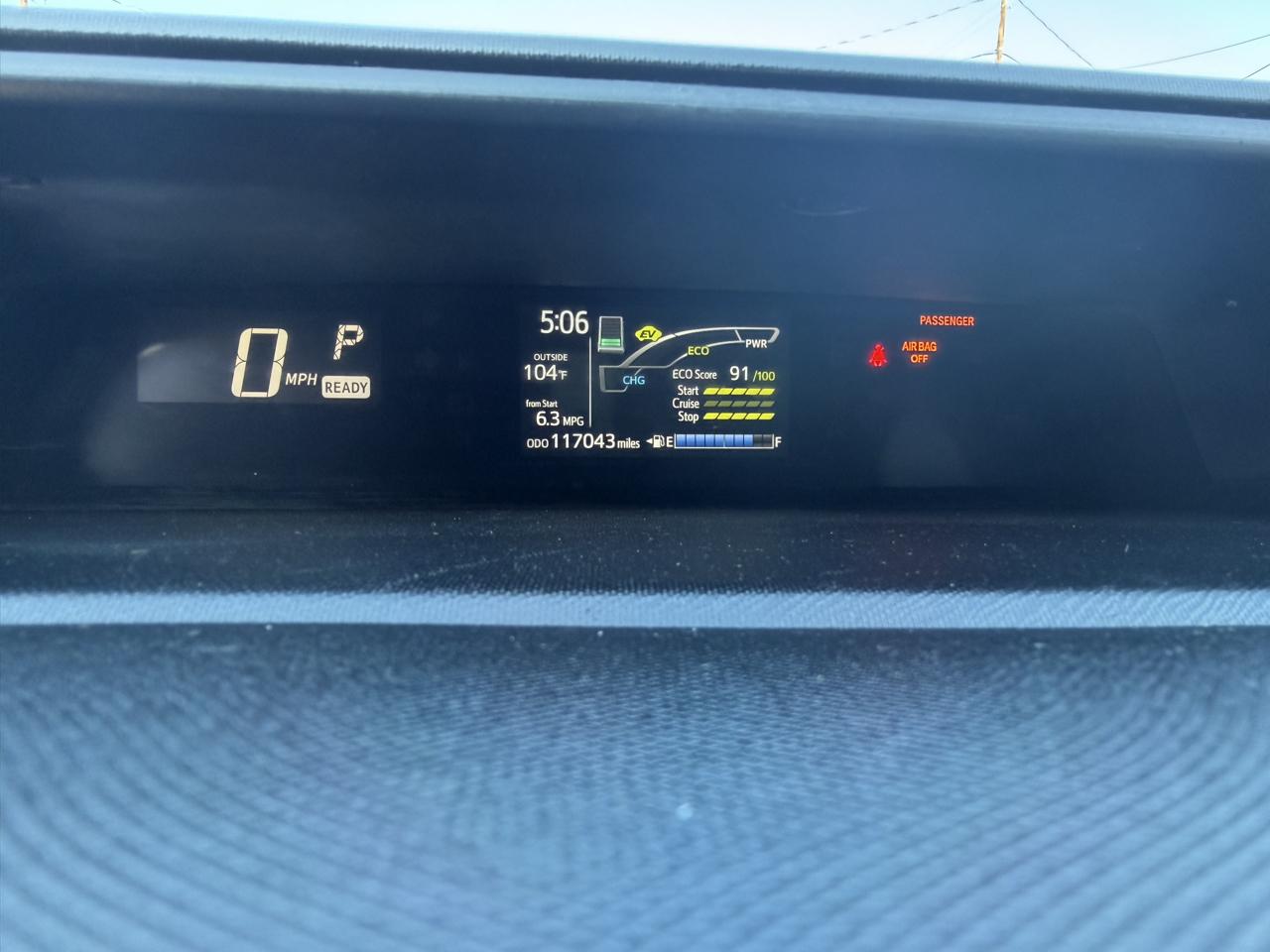 Toyota Prius C photo 6