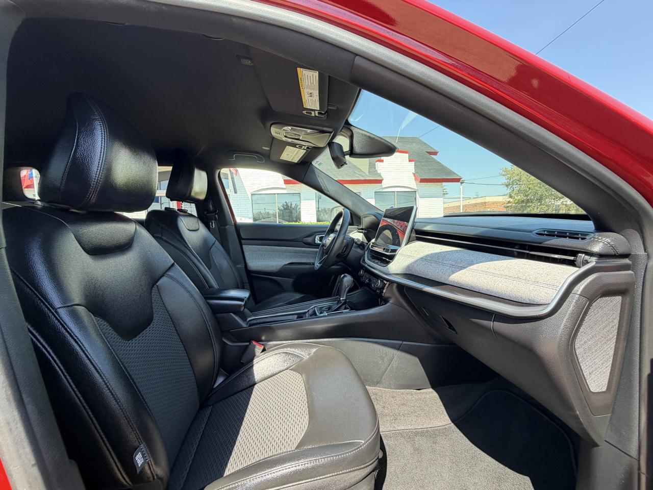 Jeep Compass photo 18