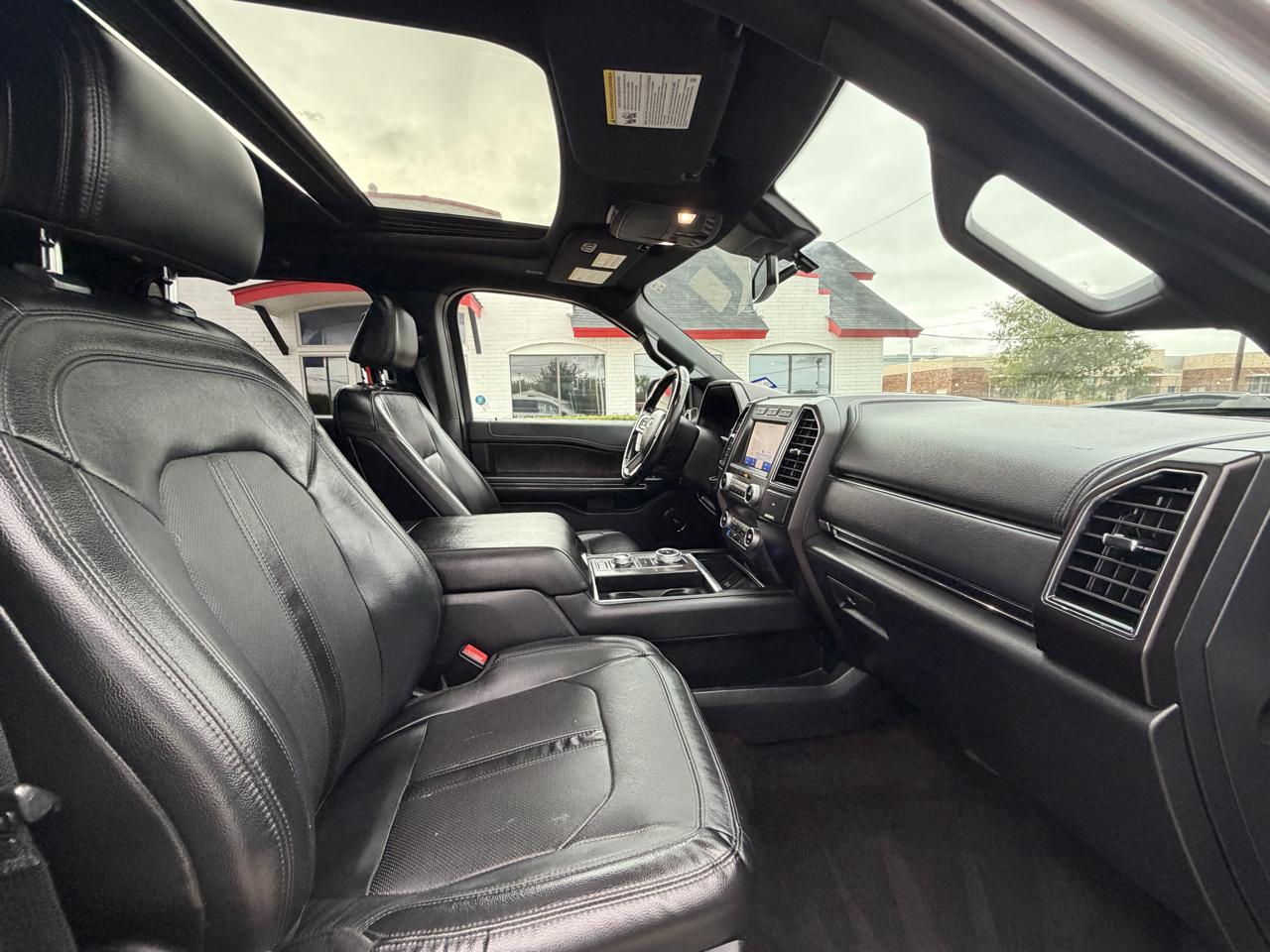 Ford Expedition MAX photo 26