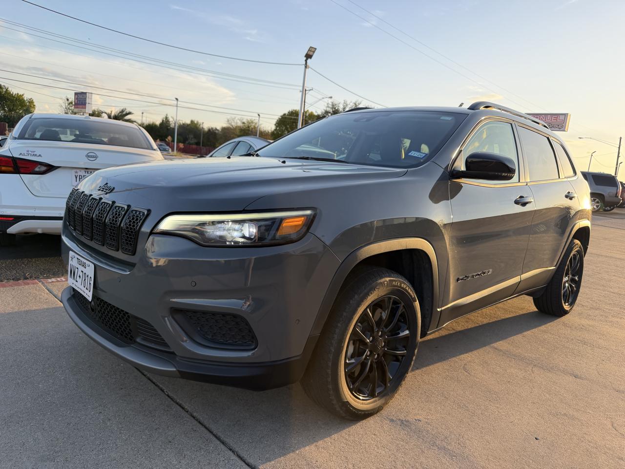 2023 Jeep Cherokee Latitude Lux 4WD