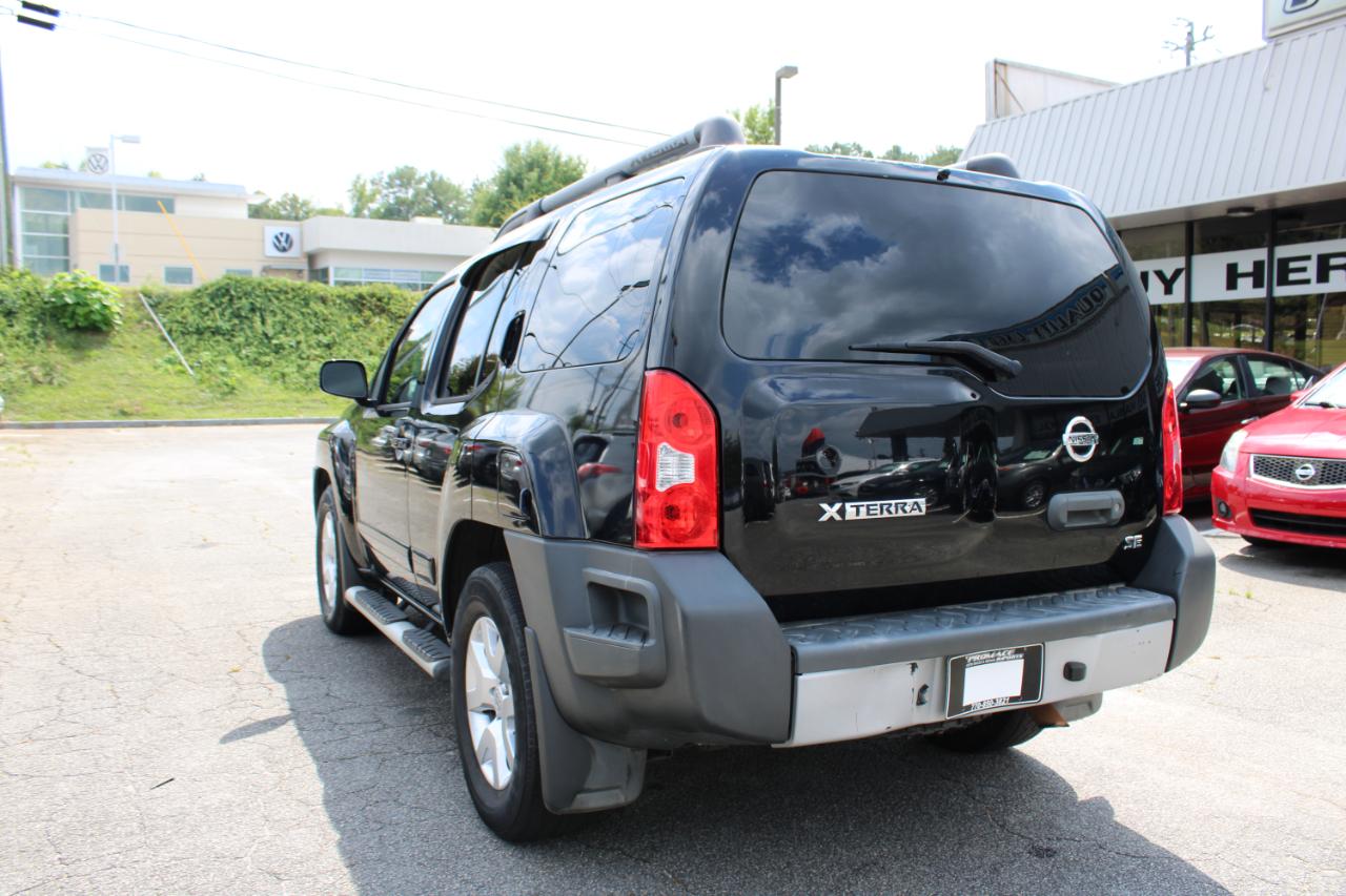Nissan Xterra X 2WD 2010