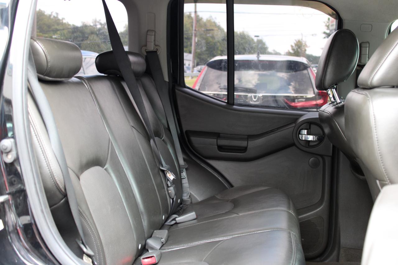 Nissan Xterra X 2WD 2010