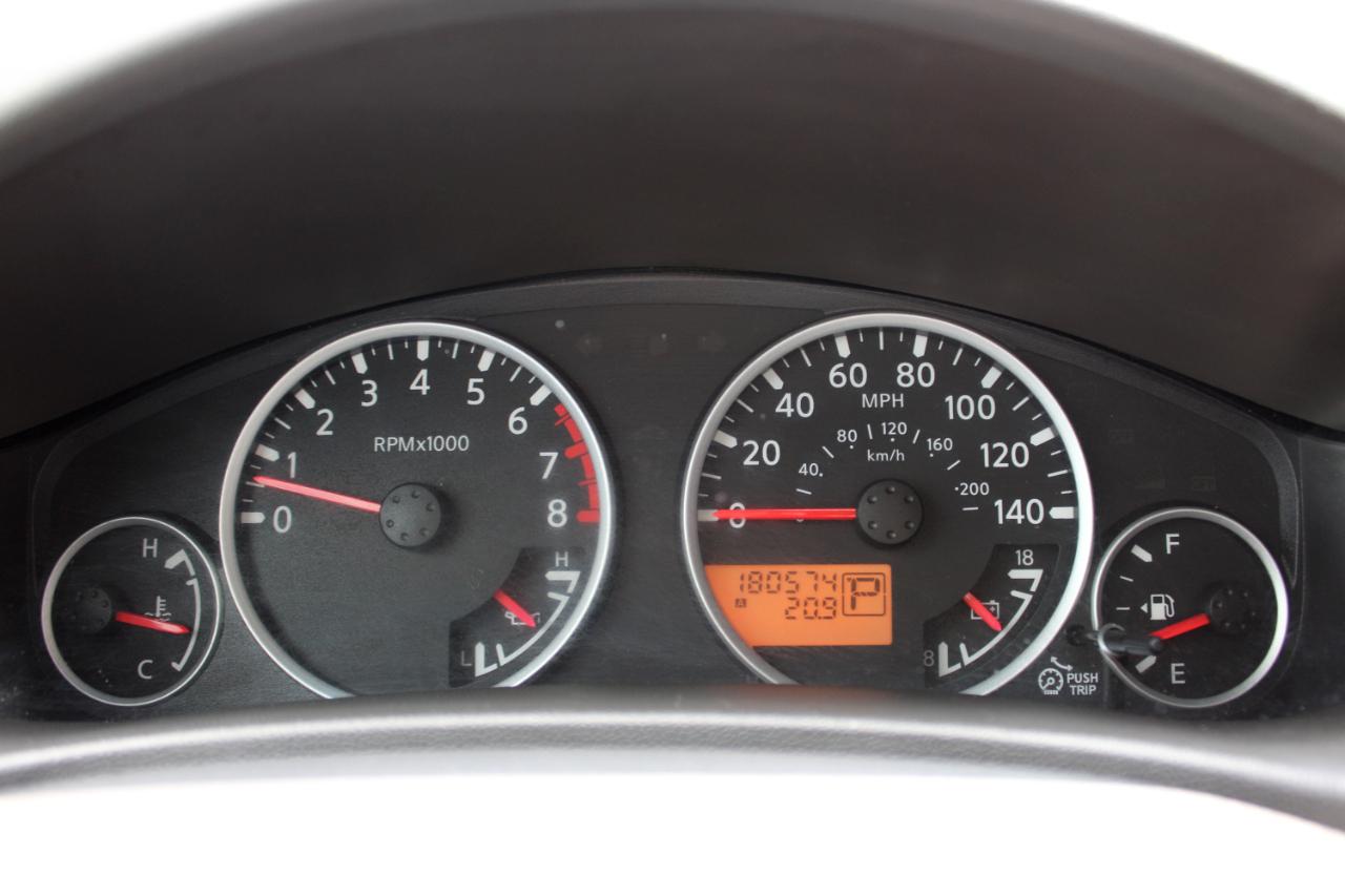 Nissan Xterra X 2WD 2010