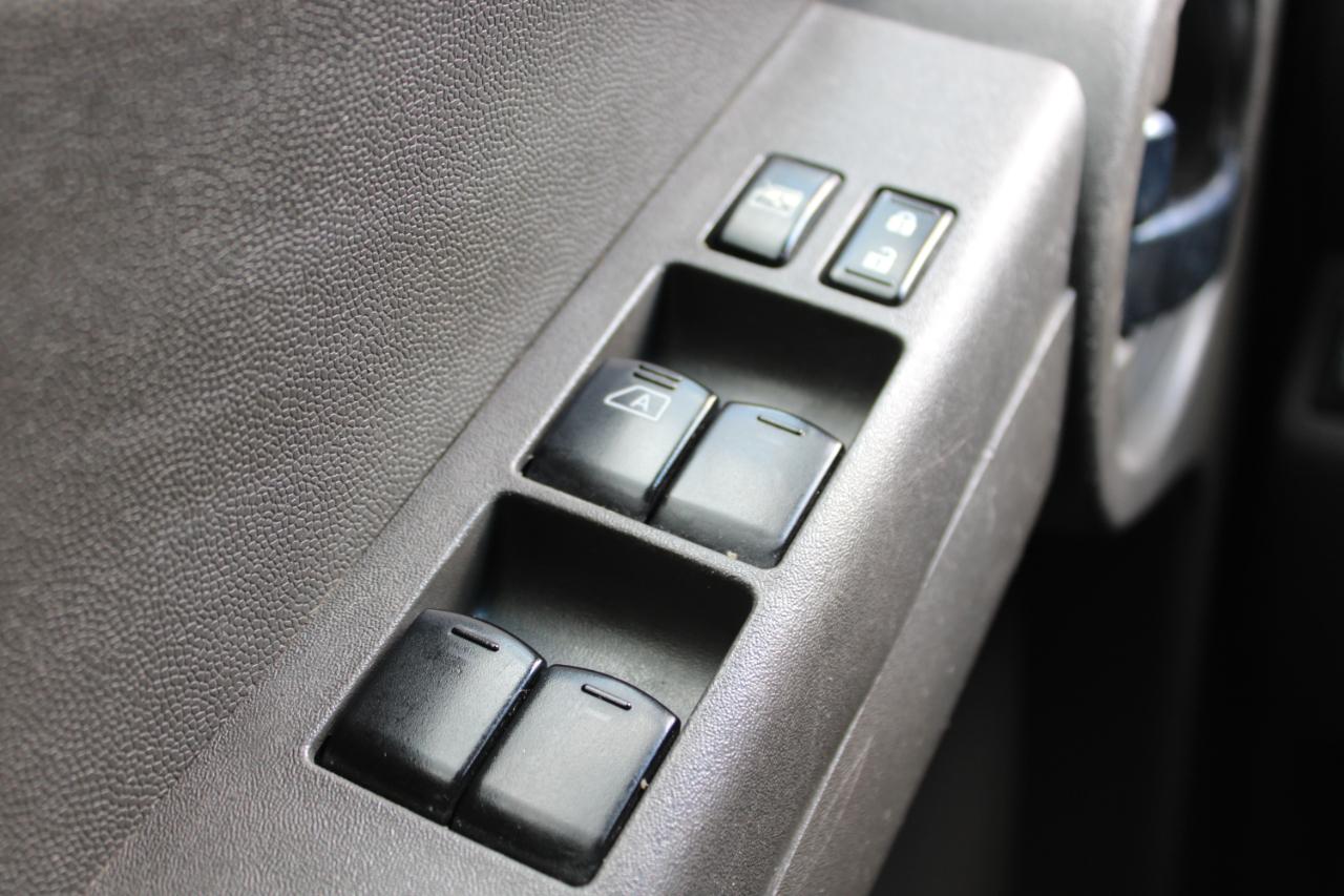 Nissan Xterra X 2WD 2010