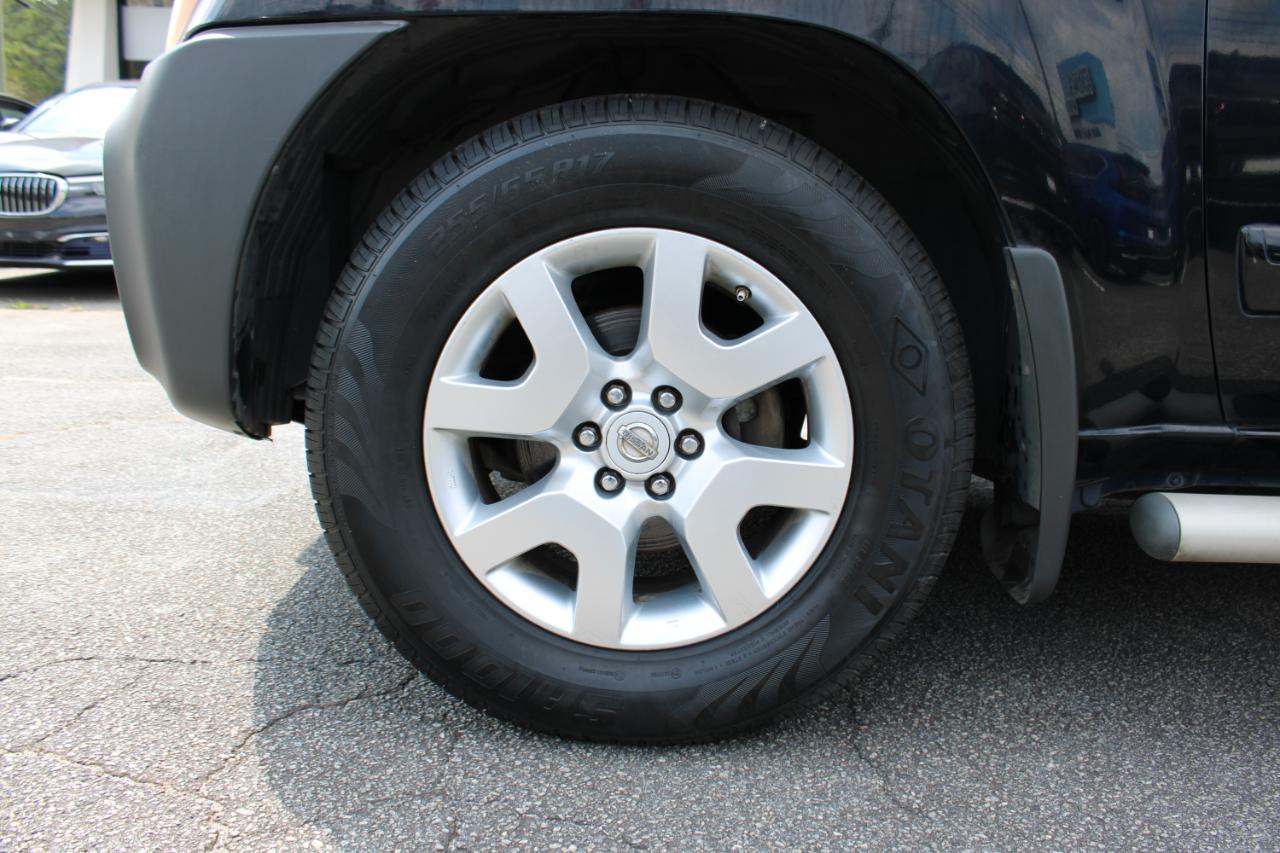 Nissan Xterra X 2WD 2010
