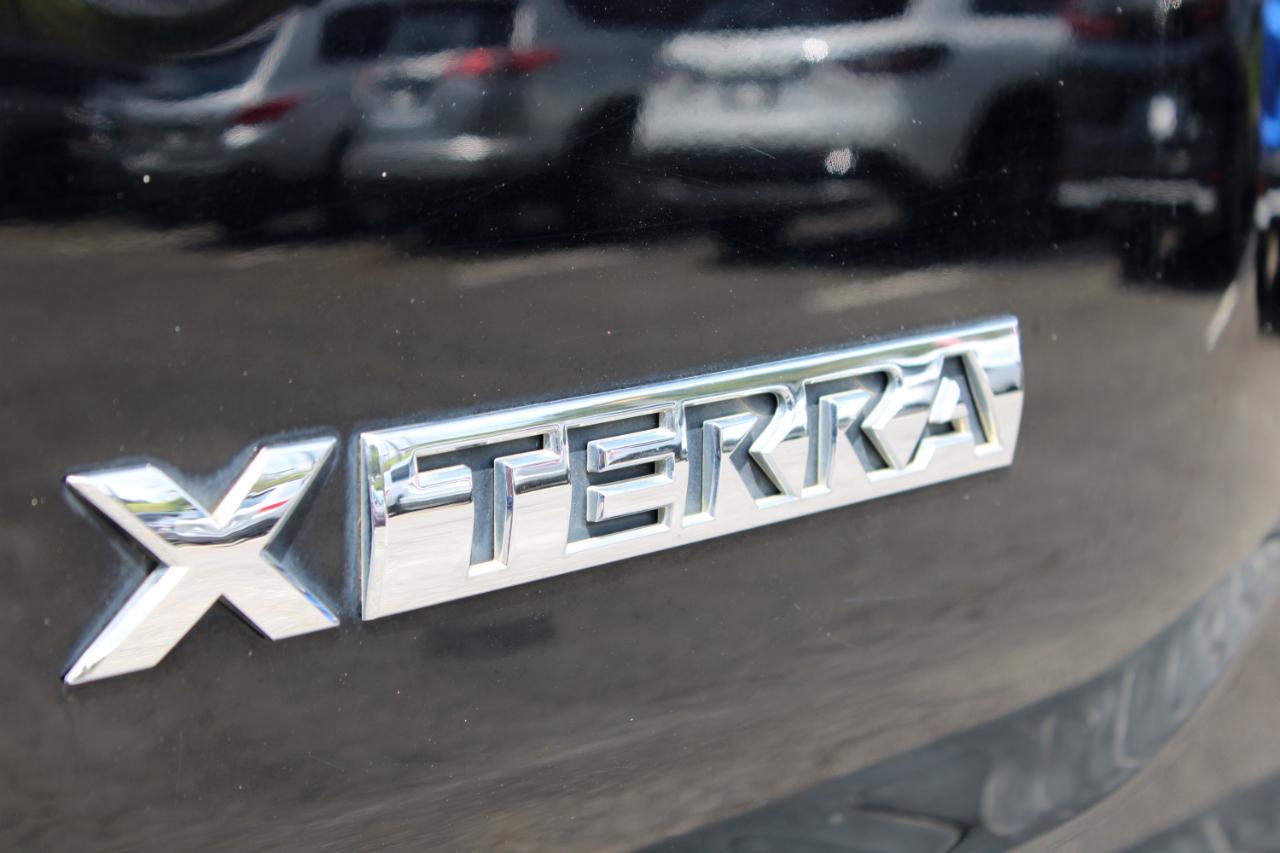 Nissan Xterra X 2WD 2010