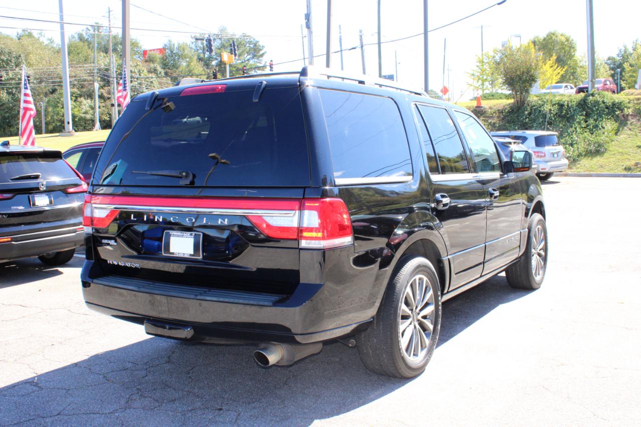 Lincoln Navigator photo 9