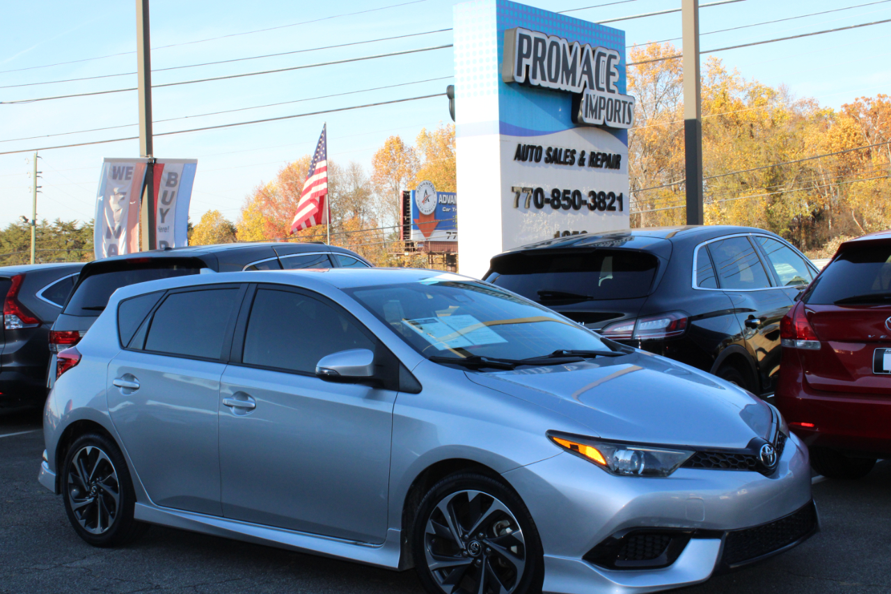 2017 Toyota Corolla iM Base