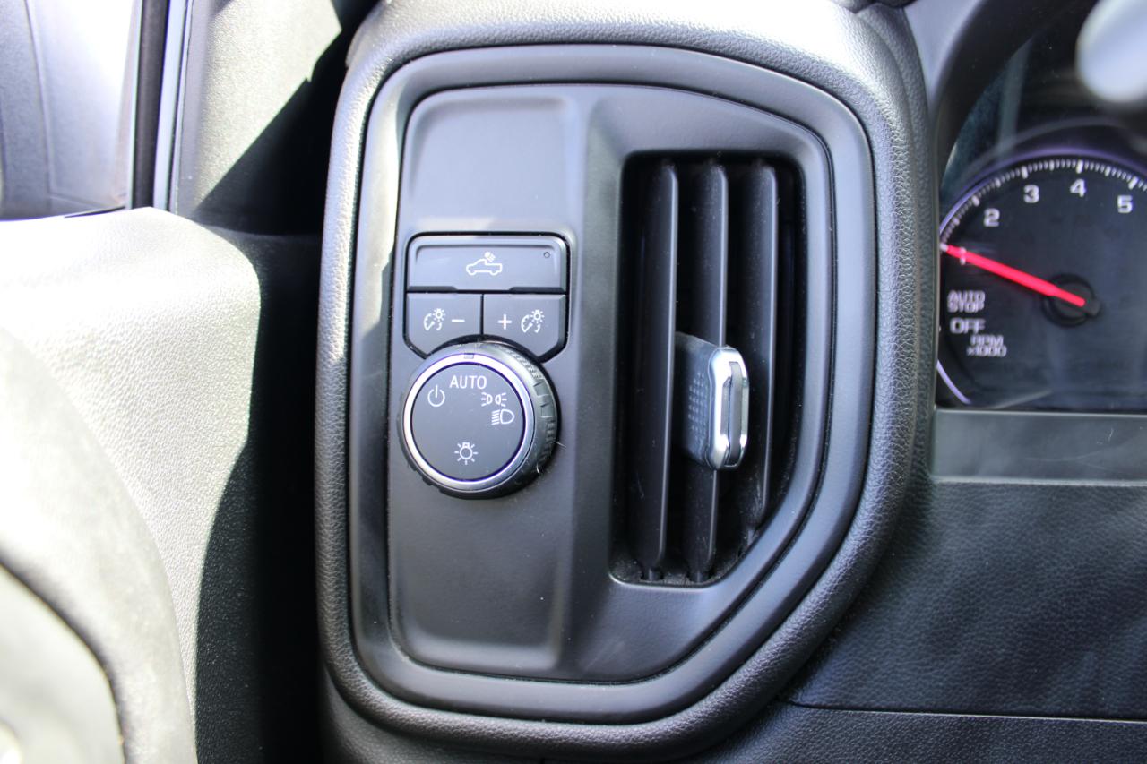 Chevrolet Silverado 1500 Custom Crew Cab Short Box 2WD 2021