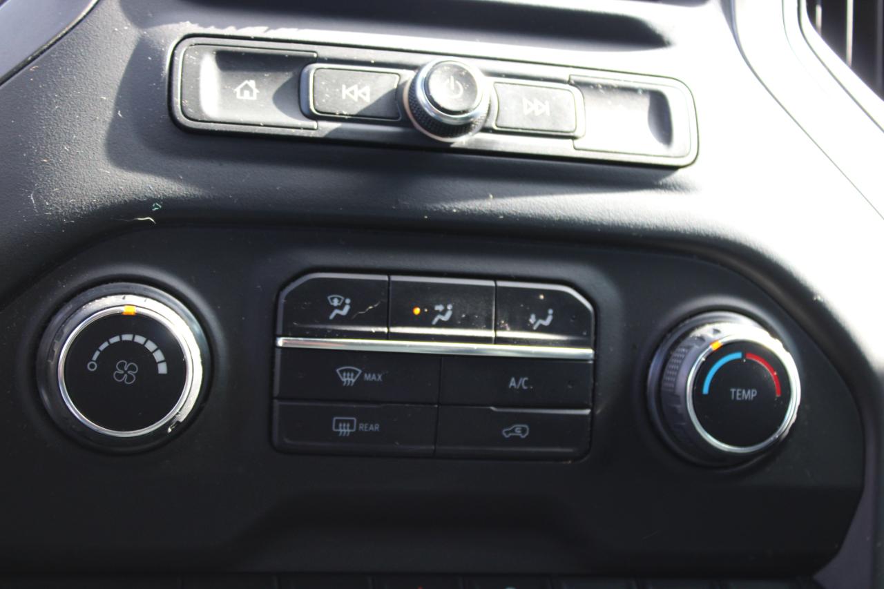 Chevrolet Silverado 1500 Custom Crew Cab Short Box 2WD 2021