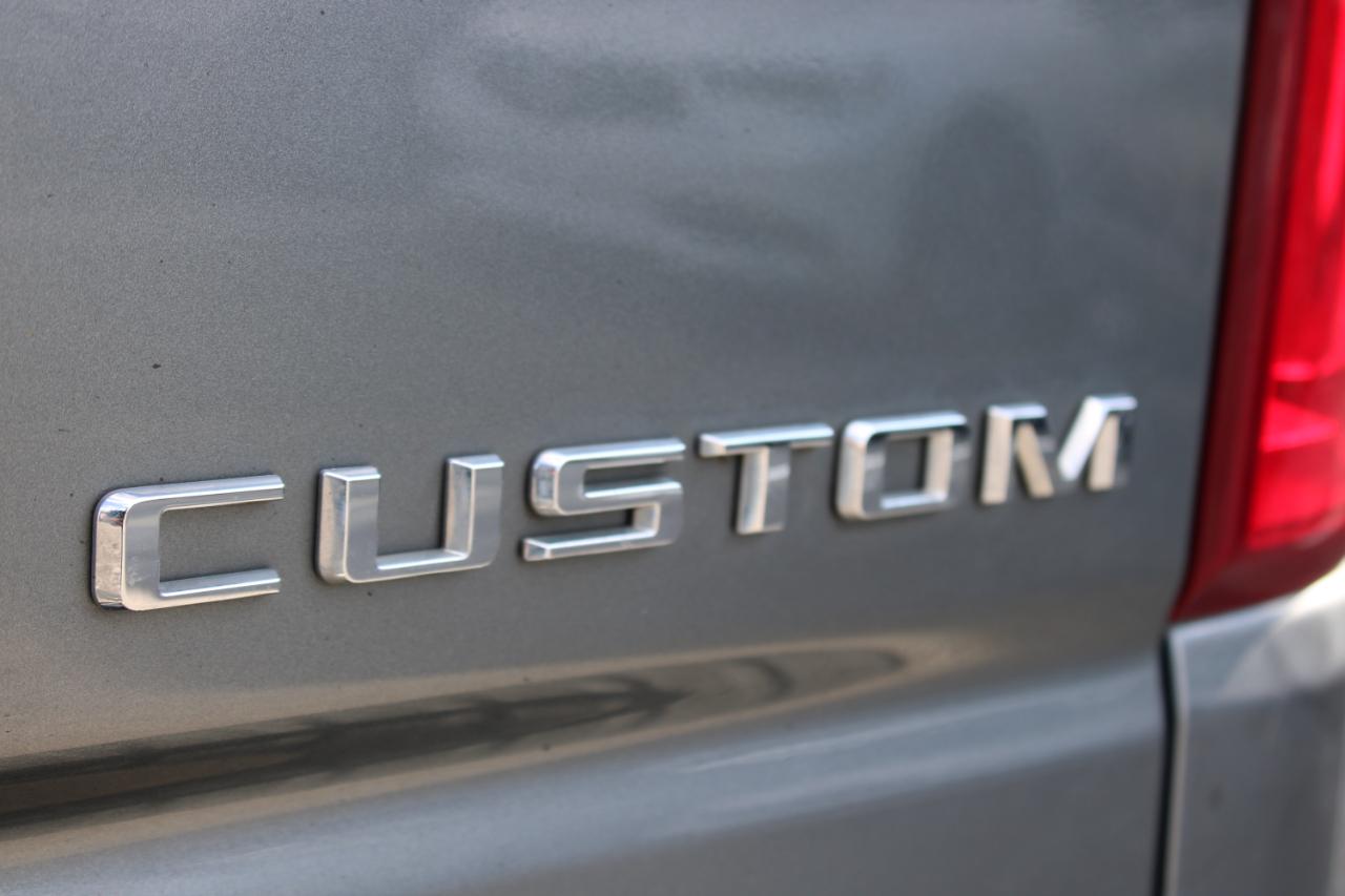 Chevrolet Silverado 1500 Custom Crew Cab Short Box 2WD 2021