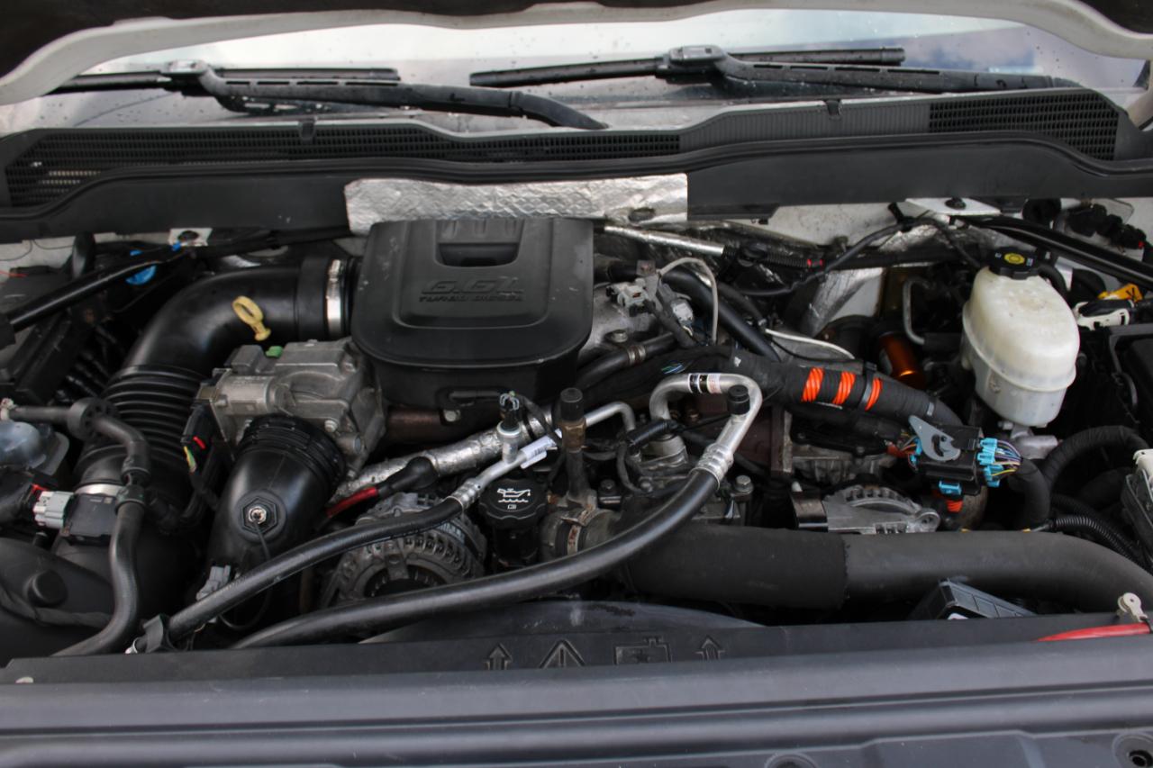 Chevrolet Silverado 3500HD Work Truck Crew Cab 4WD 2015