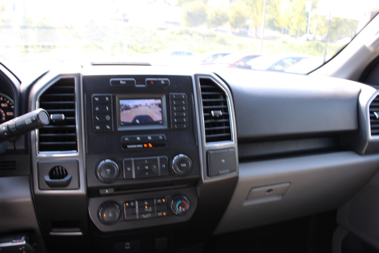 Ford F-150 XLT SuperCrew 5.5-ft. Bed 2WD 2018 Ford F-150 XLT SuperCrew 5.5-ft. Bed 2WD 2018