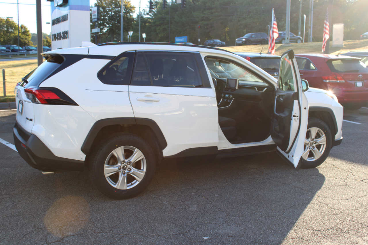 Toyota RAV4 XLE 2019 Toyota RAV4 XLE 2019