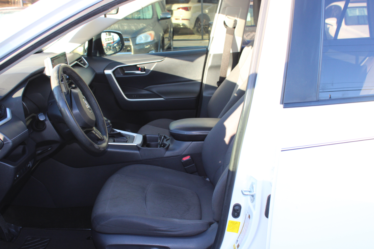 Toyota RAV4 XLE 2019 Toyota RAV4 XLE 2019