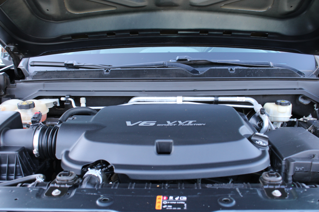 Chevrolet Colorado Work Truck Crew Cab 2WD Short Box 2017