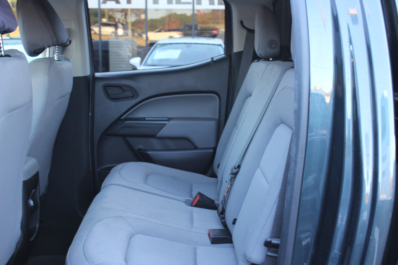 Chevrolet Colorado Work Truck Crew Cab 2WD Short Box 2017