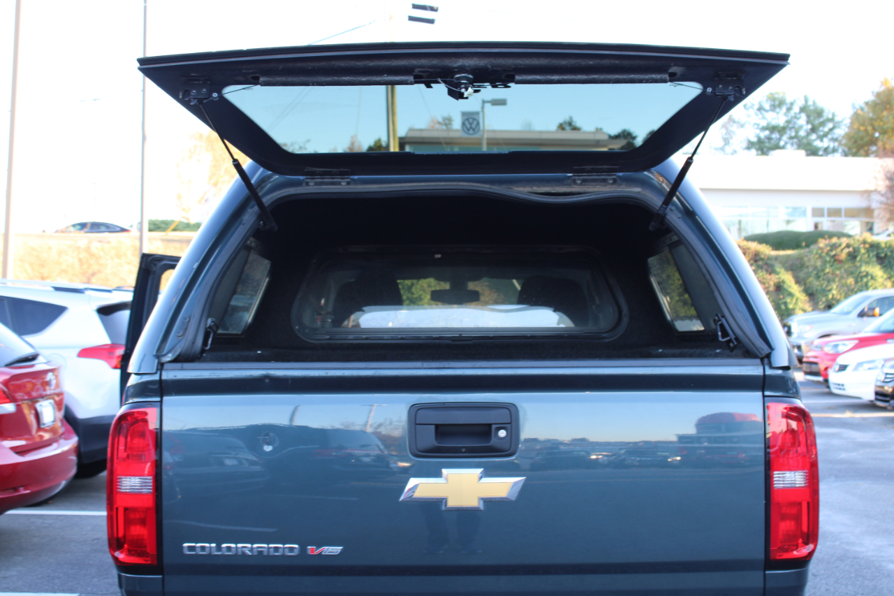 Chevrolet Colorado Work Truck Crew Cab 2WD Short Box 2017