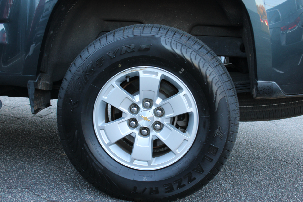 Chevrolet Colorado Work Truck Crew Cab 2WD Short Box 2017