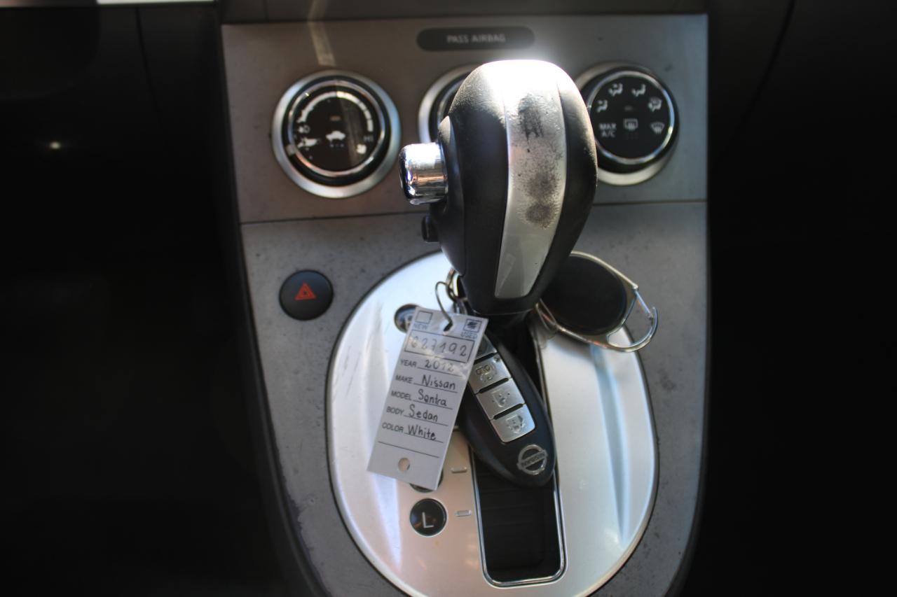 Nissan Sentra photo 20
