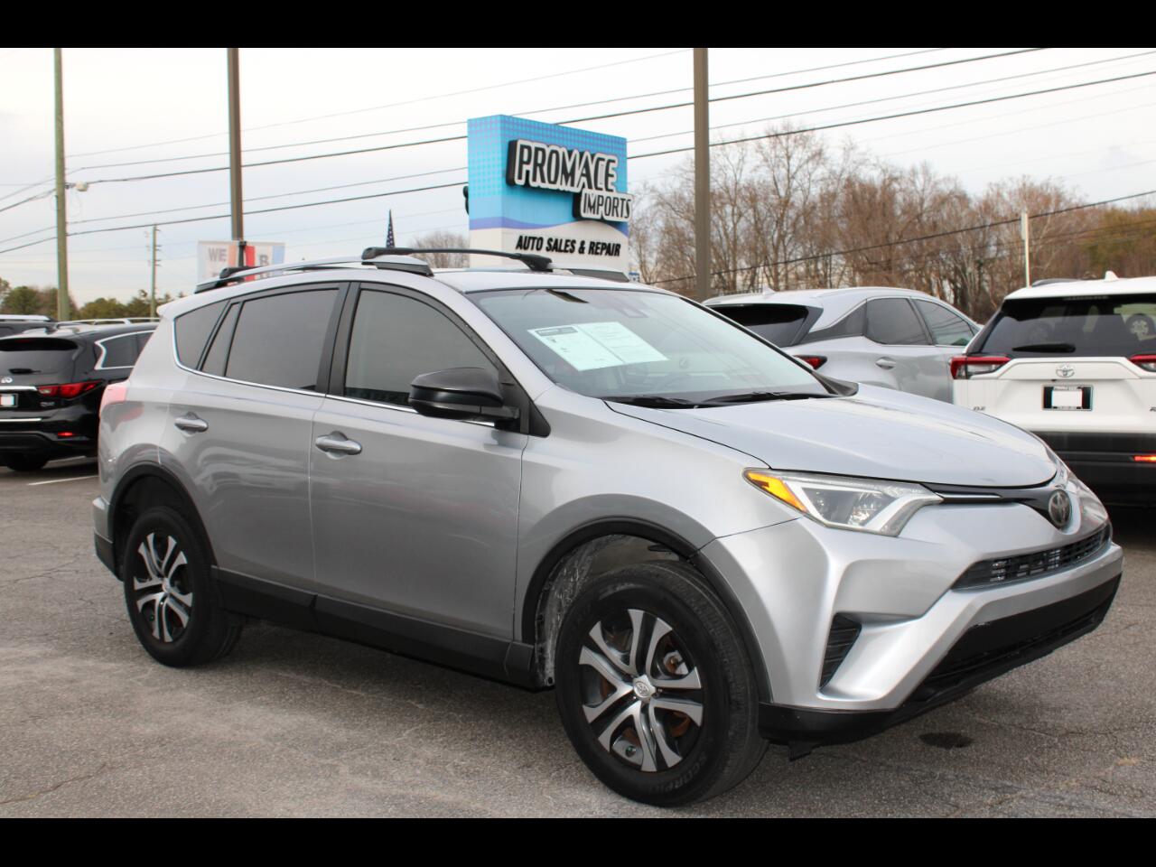 Toyota RAV4 LE FWD 2018