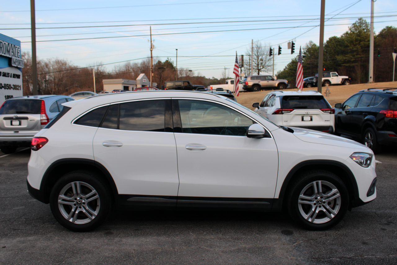 Mercedes-Benz GLA-Class GLA250 2021