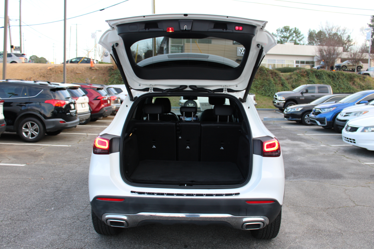 Mercedes-Benz GLA-Class GLA250 2021