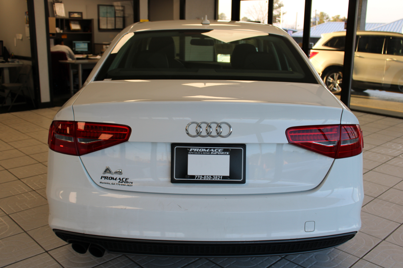 Audi A4 2.0 T Sedan FrontTrak Multitronic 2015