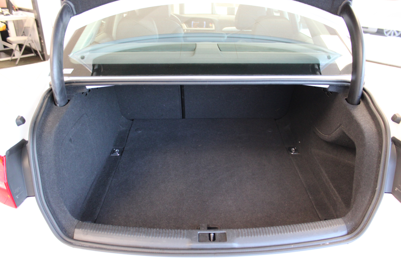 Audi A4 2.0 T Sedan FrontTrak Multitronic 2015