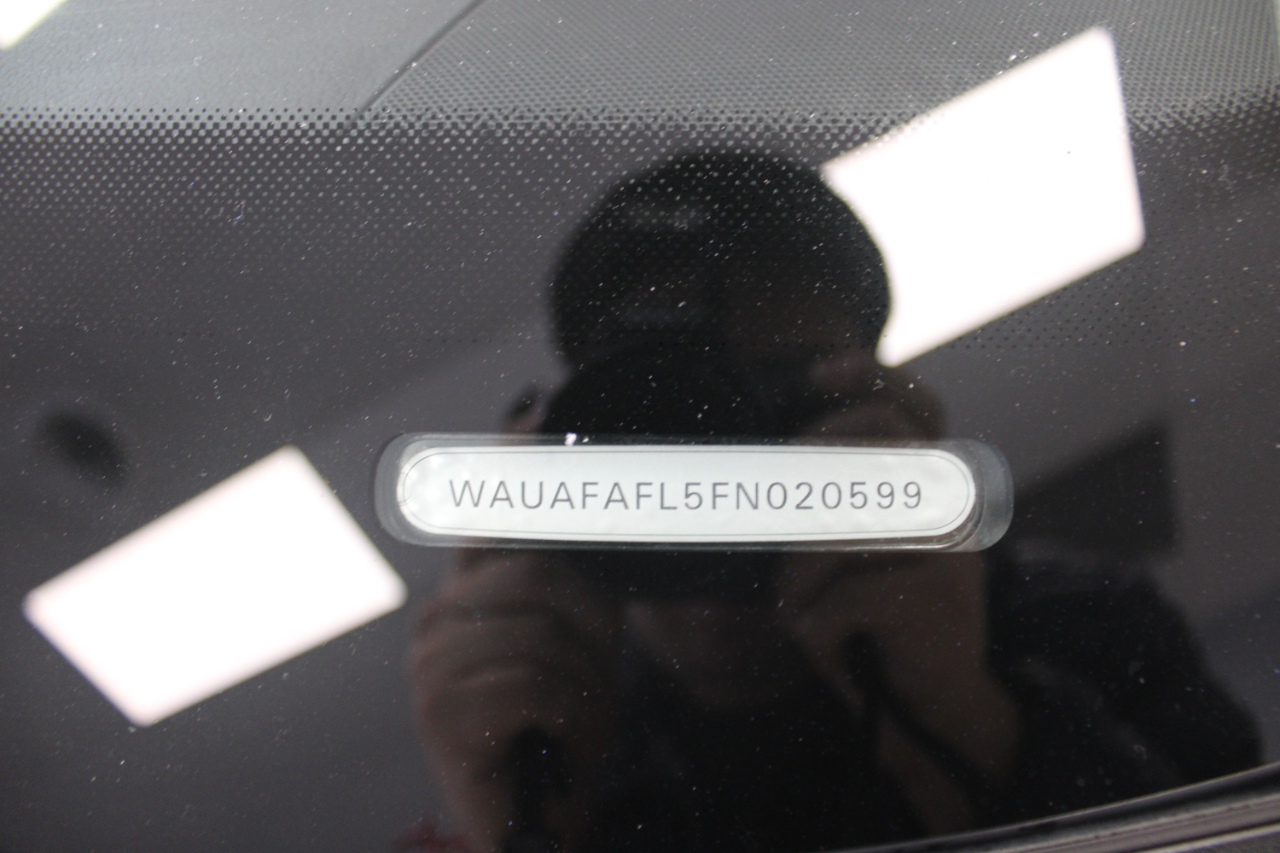 Audi A4 2.0 T Sedan FrontTrak Multitronic 2015