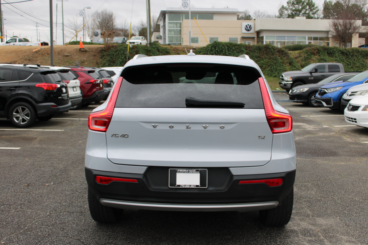 Volvo XC40 T4 Momentum 2020