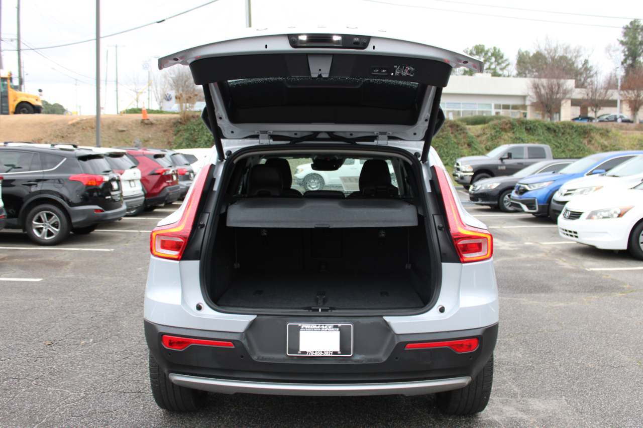 Volvo XC40 T4 Momentum 2020