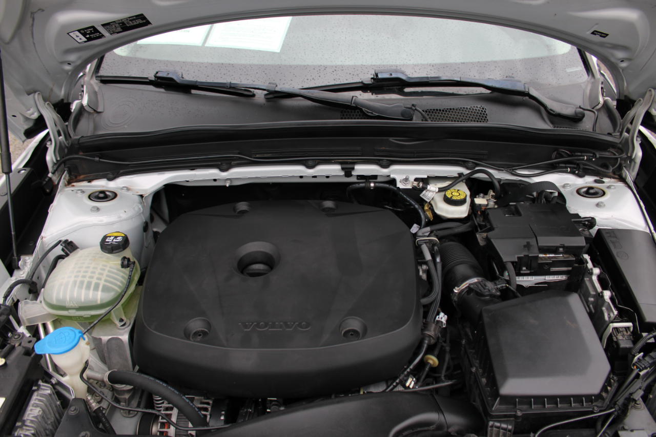 Volvo XC40 T4 Momentum 2020