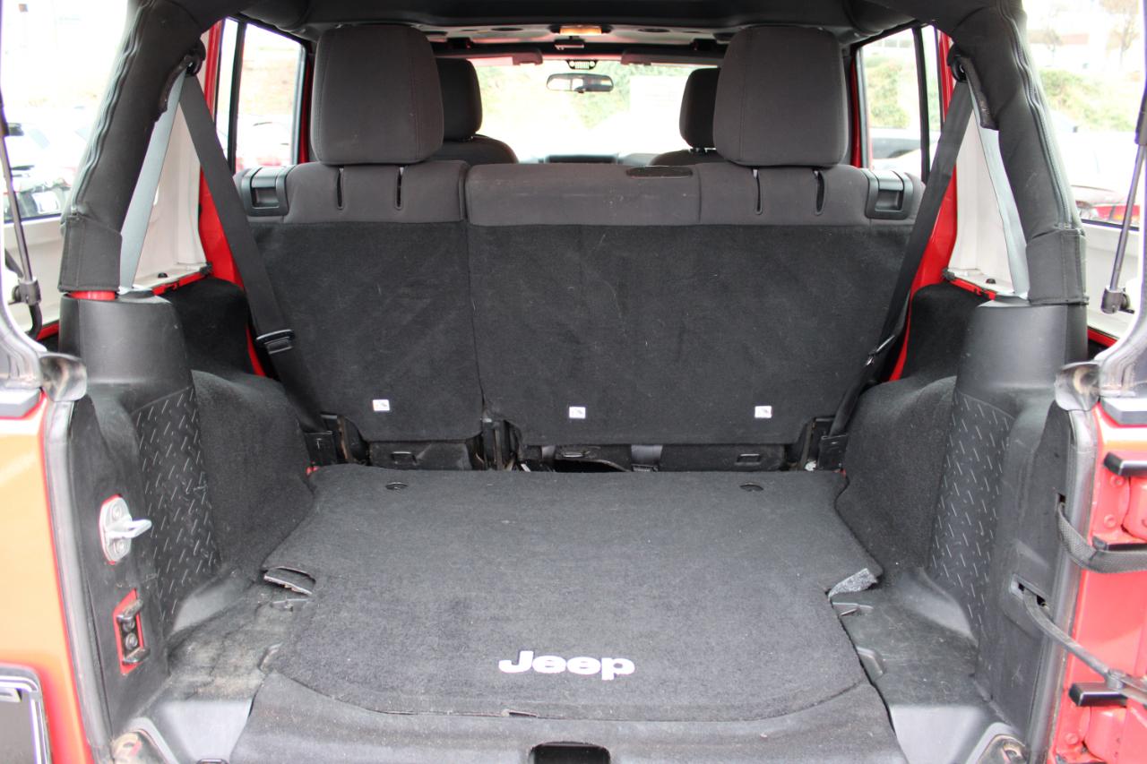 Jeep Wrangler 4WD 4dr Sport 2013