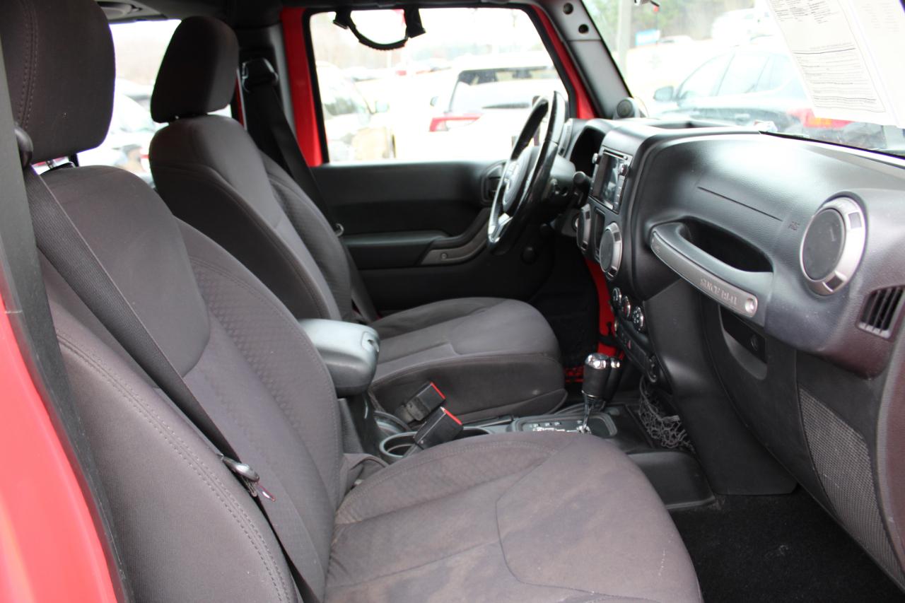 Jeep Wrangler 4WD 4dr Sport 2013