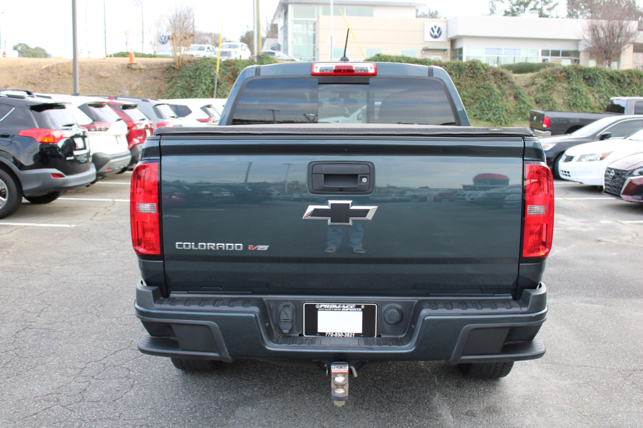 Chevrolet Colorado Z71 Crew Cab 2WD Short Box 2017