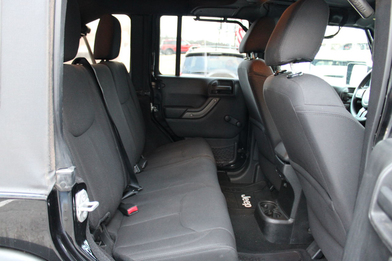 Jeep Wrangler Unlimited Sport 4WD 2016