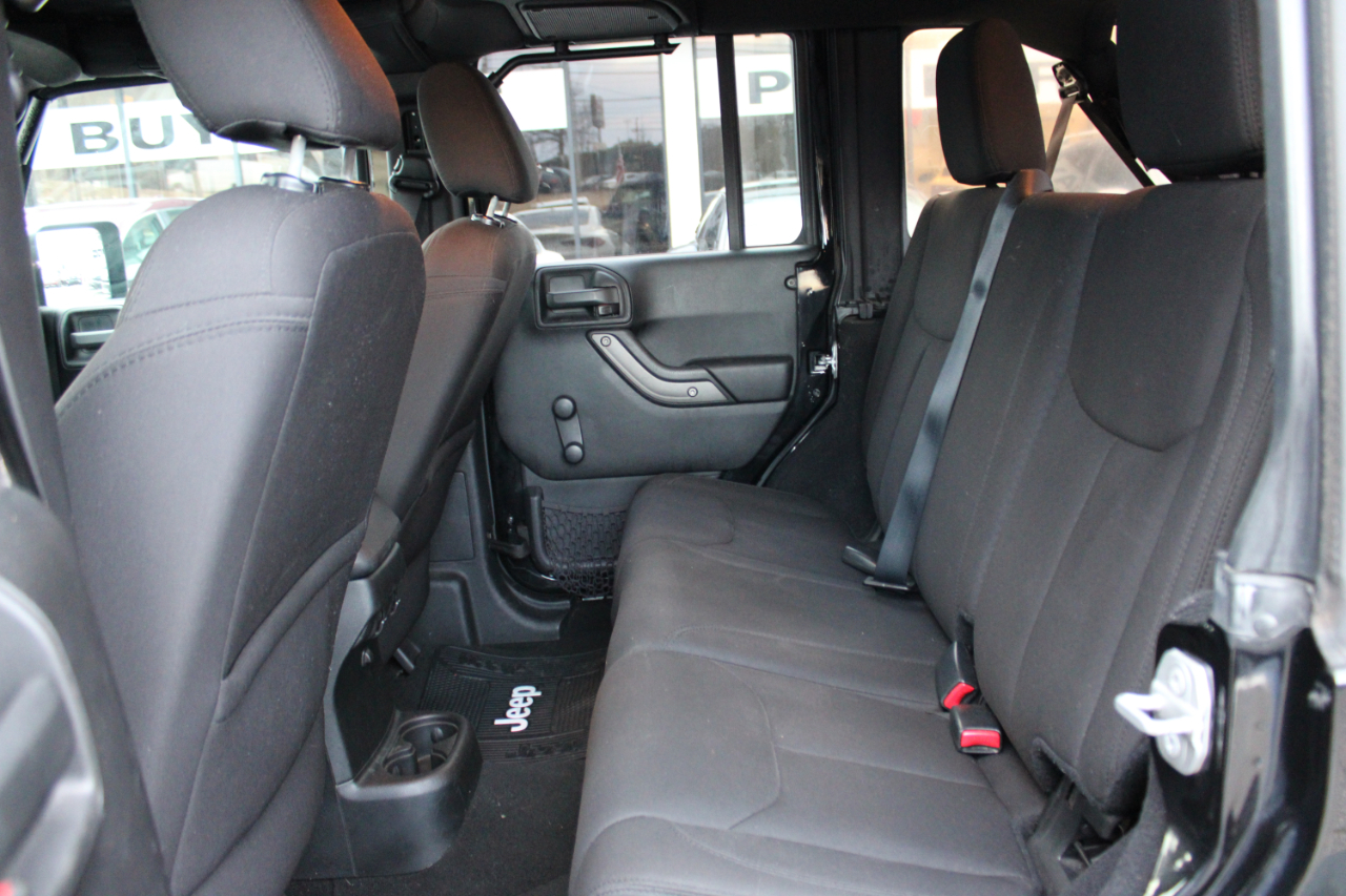 Jeep Wrangler Unlimited Sport 4WD 2016