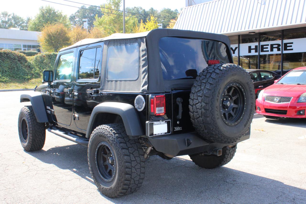 Jeep Wrangler photo 7