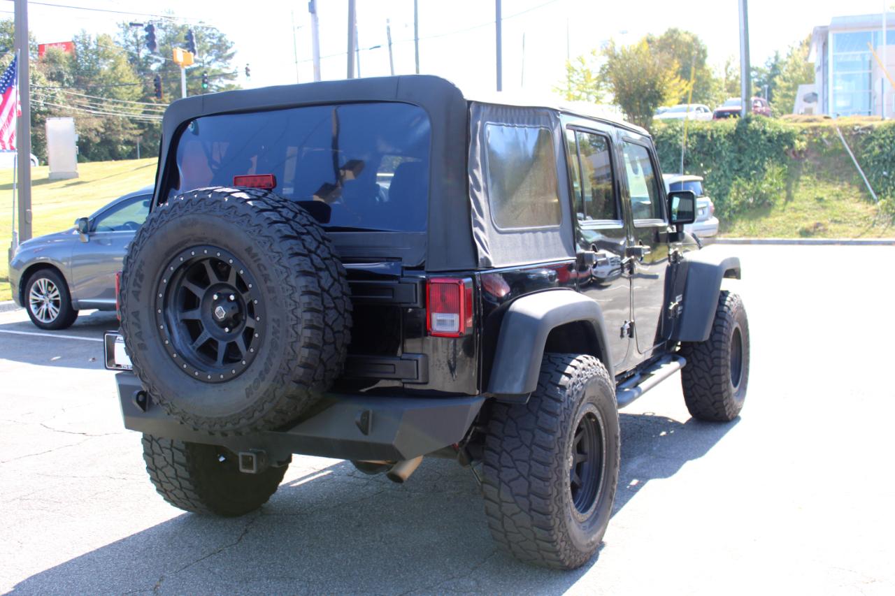 Jeep Wrangler photo 9