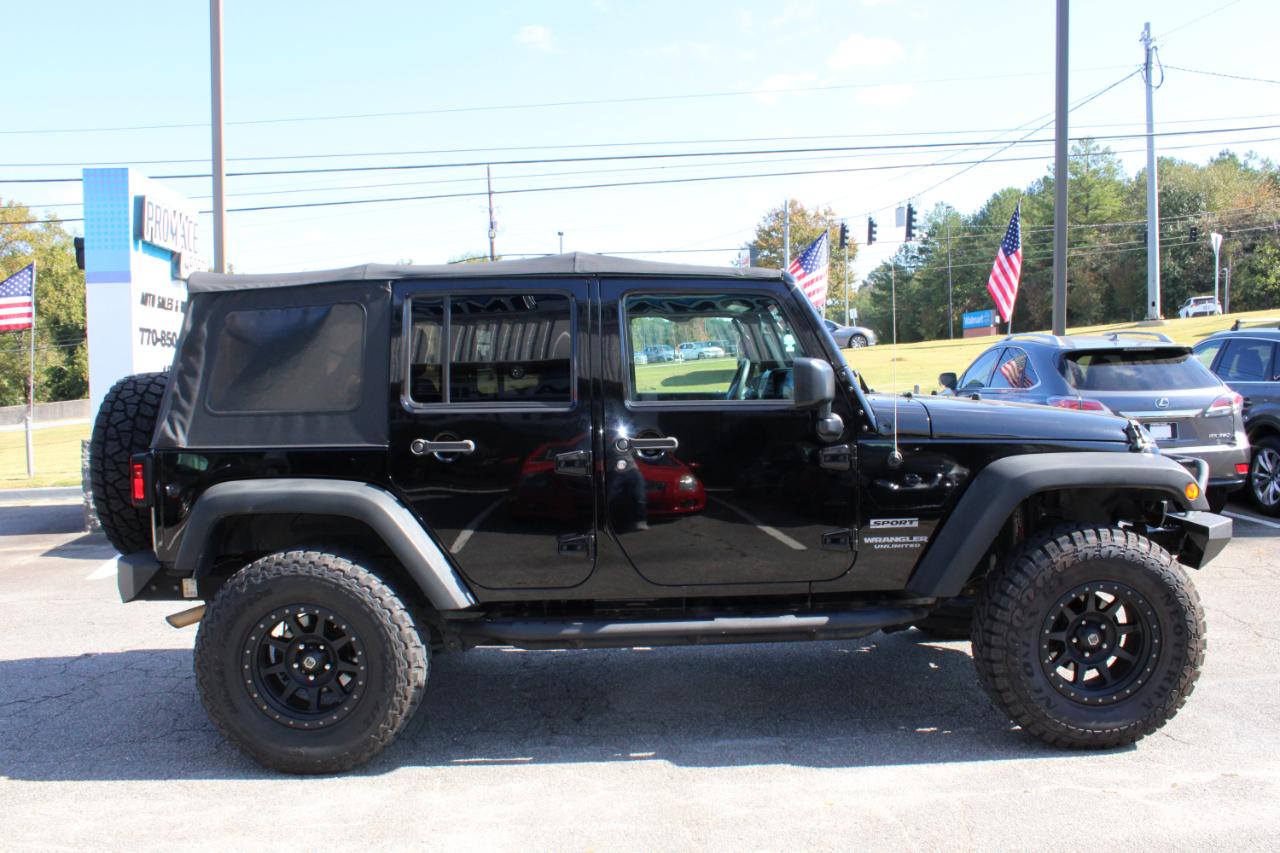 Jeep Wrangler photo 10