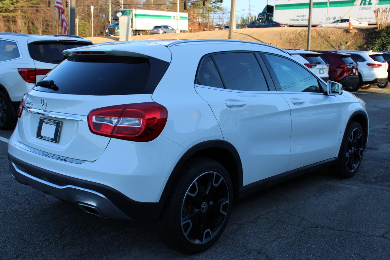 Mercedes-Benz GLA GLA 250 SUV 2020