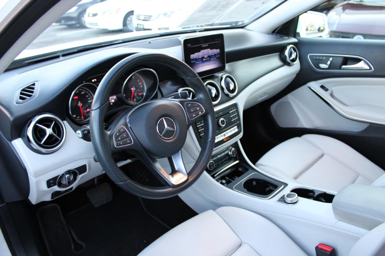 Mercedes-Benz GLA GLA 250 SUV 2020