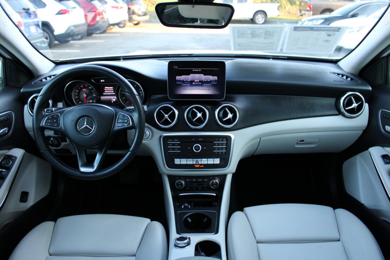 Mercedes-Benz GLA GLA 250 SUV 2020