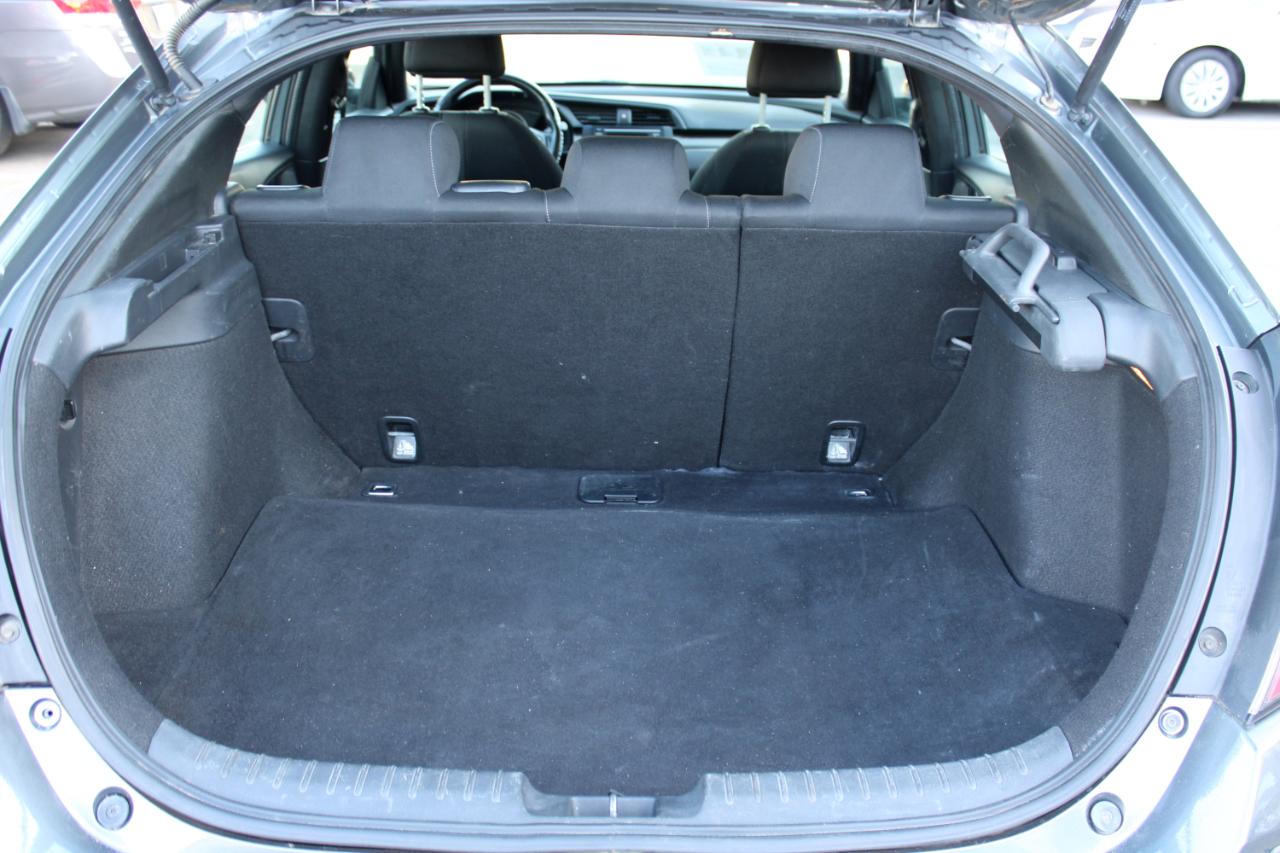 Honda Civic Hatchback Sport CVT 2017