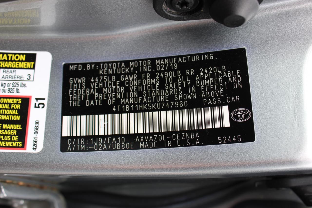 Toyota Camry LE Auto (Natl) 2019