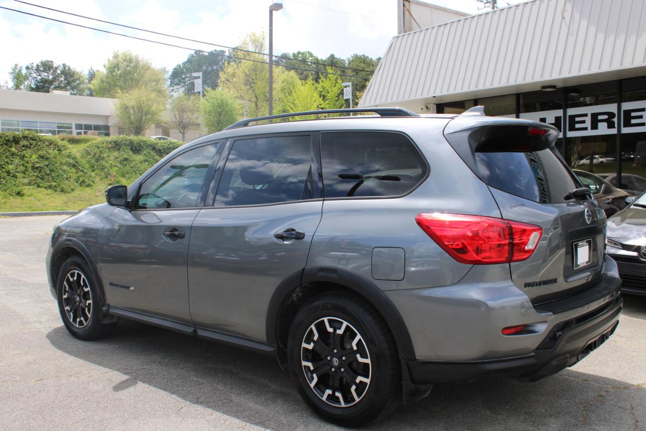 Nissan Pathfinder FWD SV 2020