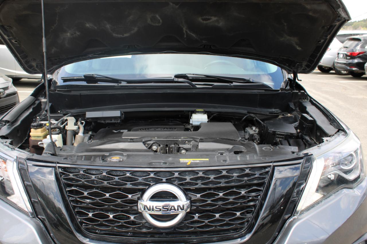 Nissan Pathfinder FWD SV 2020