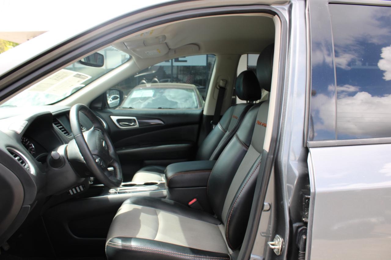 Nissan Pathfinder FWD SV 2020